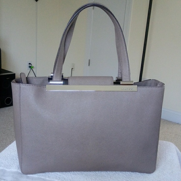 Michael Kors Handbags - Michael Kors Satchel